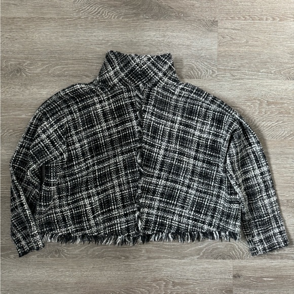 Zara EUC Houndstooth Tweed Plaid Oversized Fringe Mock Neck Top Sweater Size S - Picture 4 of 8
